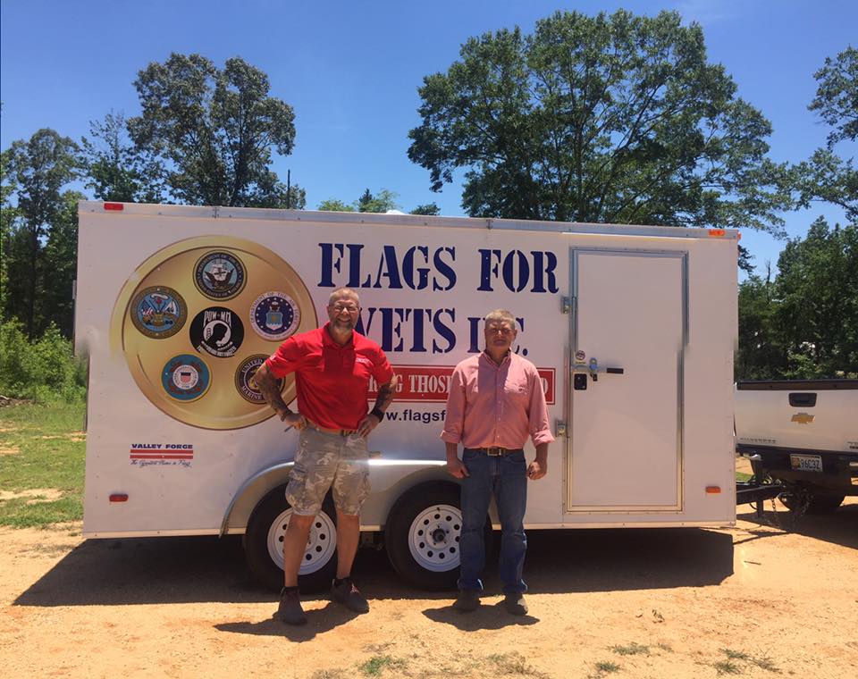 ‘Flags for Vets’ pays it forward