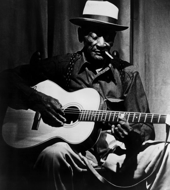 mance-lipscombe-texas-blues-guitar