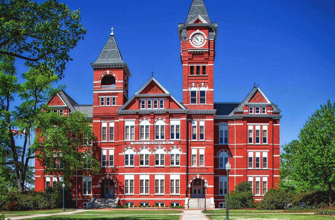 Auburn’s Online Programs Receive Top Ranking from U.S. News & World Report