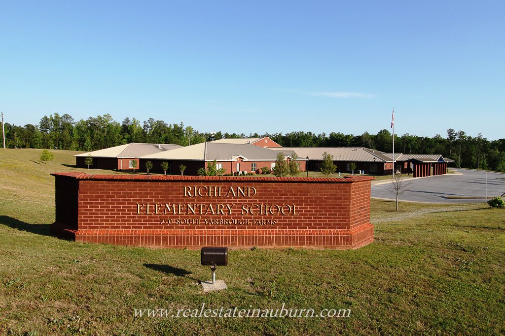 Richland Elementary receives 2018 Alabama Safe Schools Initiative Award