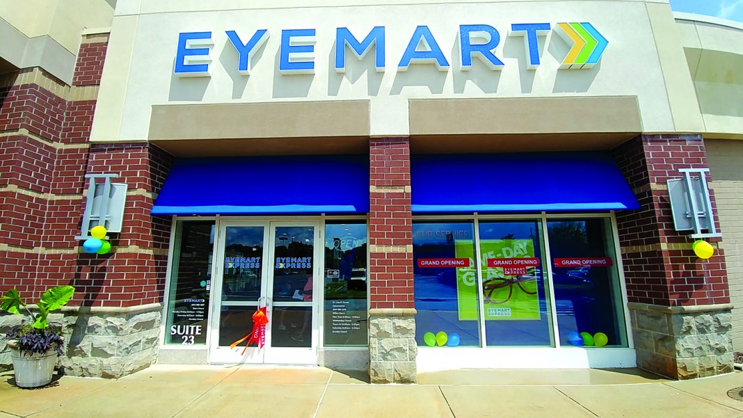 Eyemart Express opens first Auburn store, hosts grand opening event