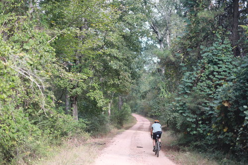 Standard Deluxe in Waverly to host ‘Dirt Road Century’ bike race Oct. 19