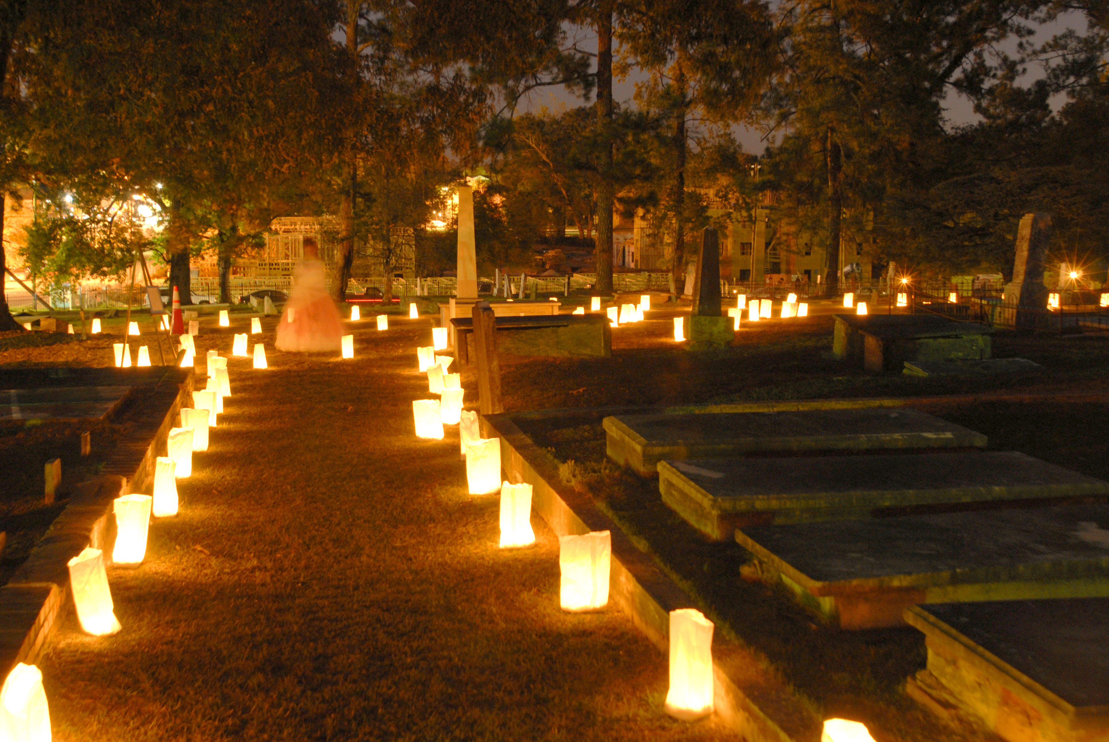Annual cemetery tour on Oct. 17 and 18 illuminates Auburn’s rich heritage, past