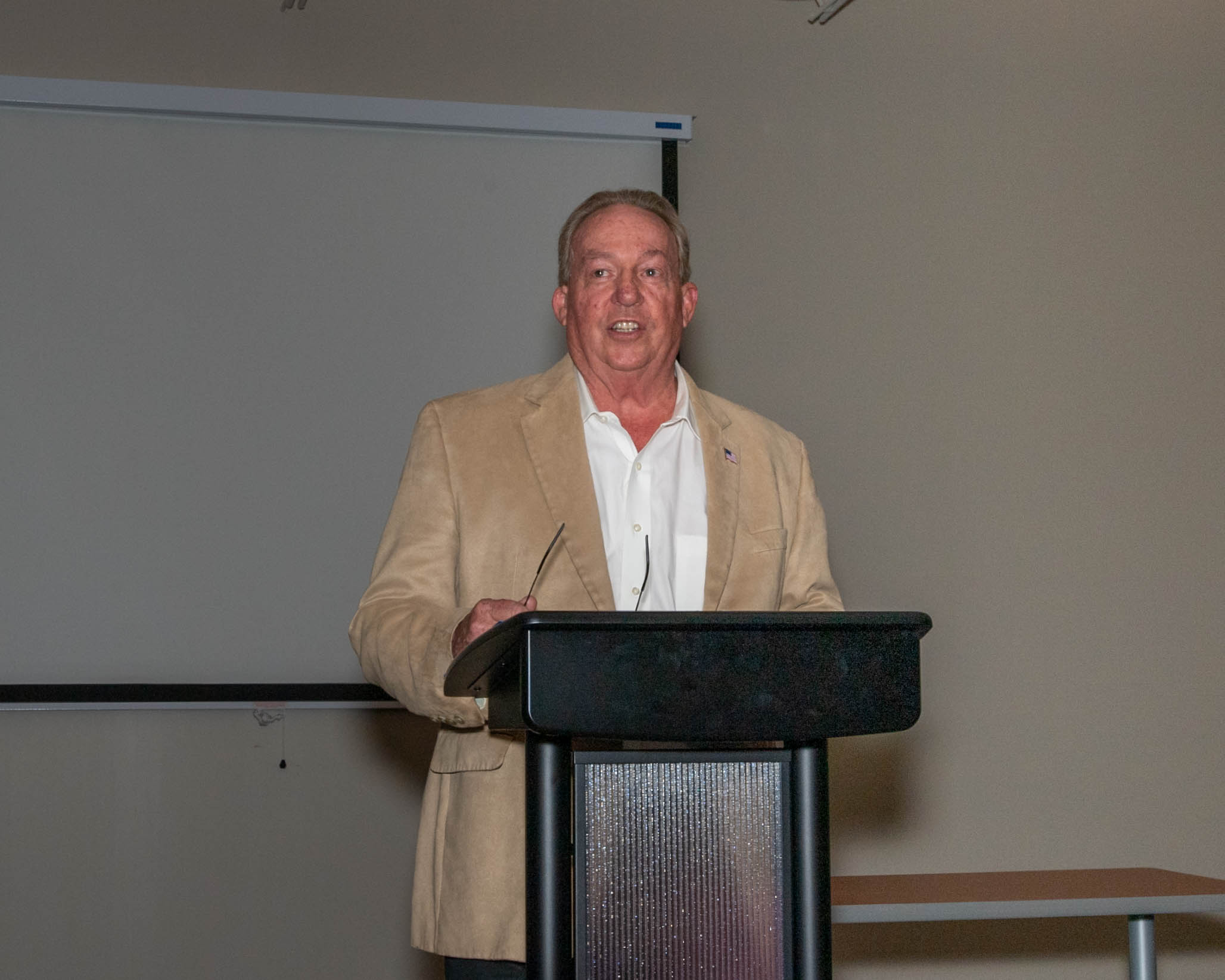 Lee County Commissioner Robert Ham spoke at luncheon for One Voice Shelter Coalition supporters, volunteers
