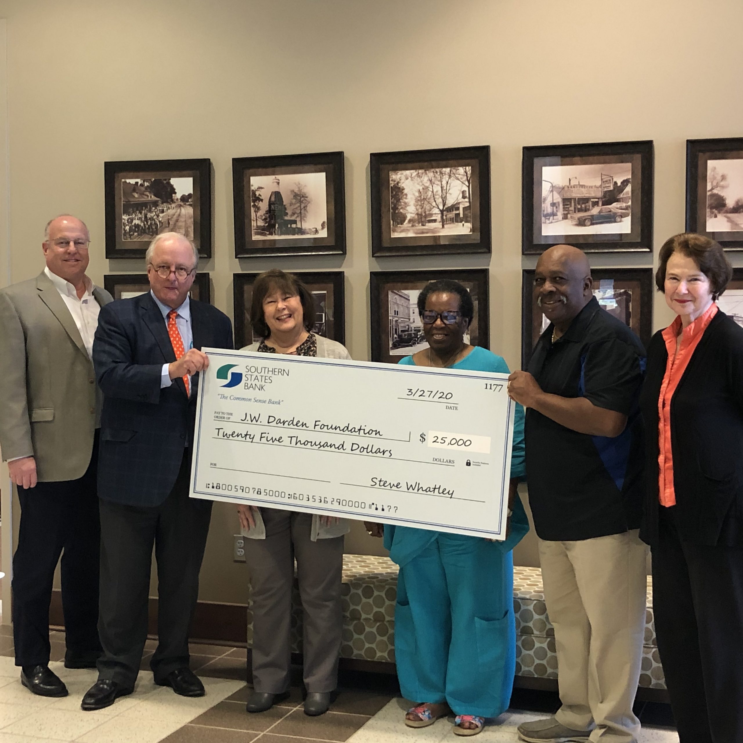 Southern States Bank makes contribution to J.W. Darden Foundation in late March