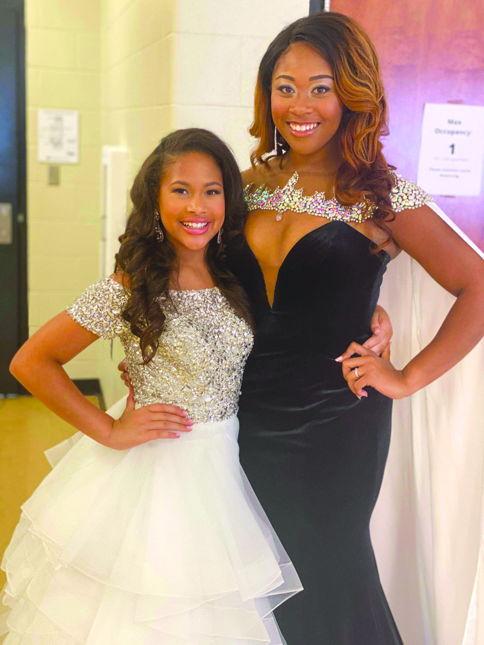 Two local young women win at the Miss Alabama United States Pageant