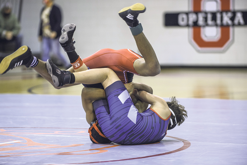 OHS wrestlers go to the mats