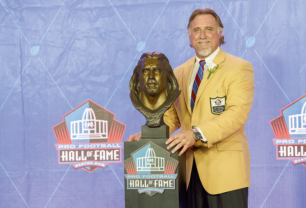 Kevin Greene, Hall of Fame linebacker, dies aged 58