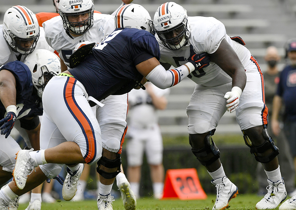 Spring training warms up for AU football