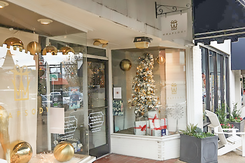 Holiday Open House Invites Shoppers Into downtown Auburn Businesses