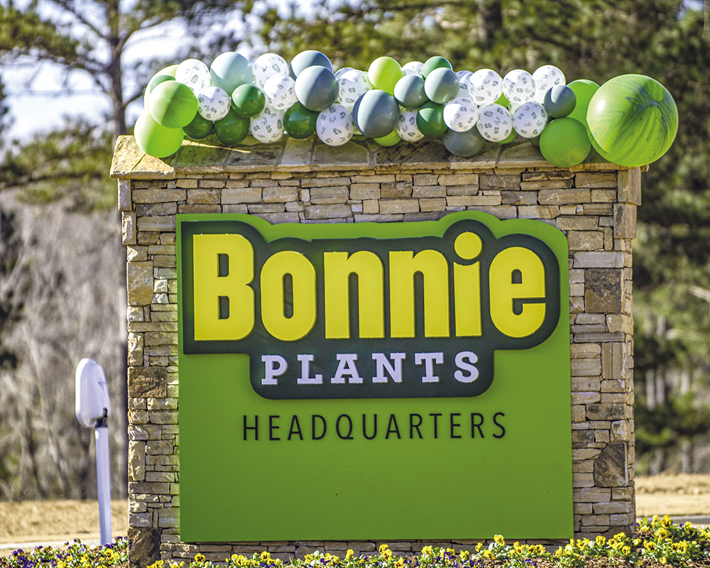 Gov. Ivey Welcomes Bonnie Plants To Opelika