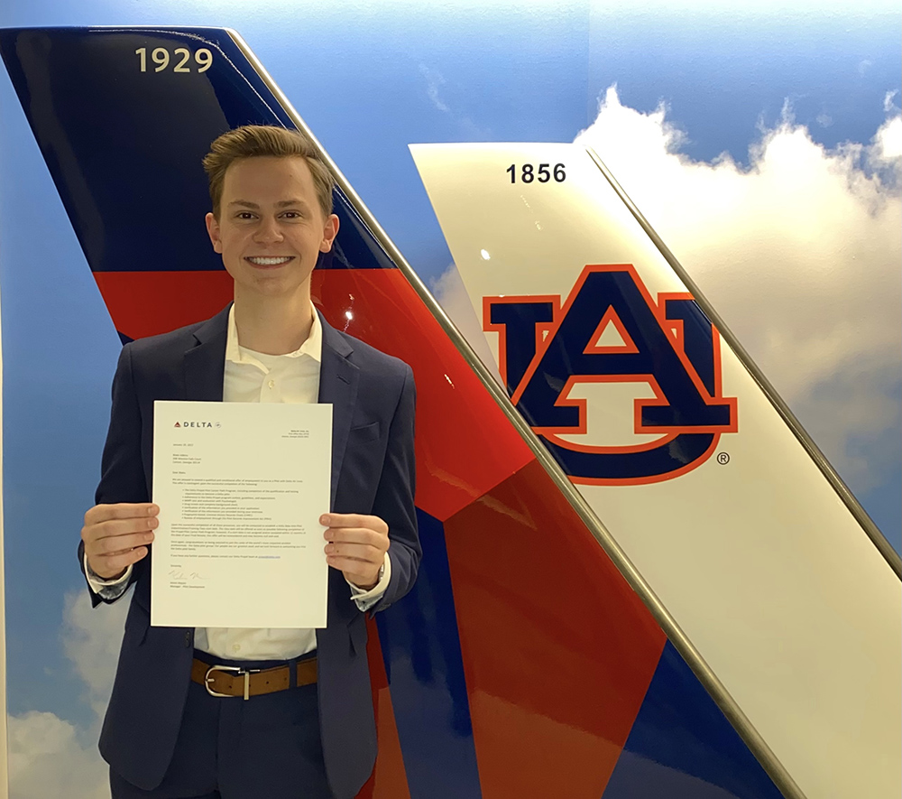 Twenty Aviation Students Land Careers Through Auburn University Partnership With Delta Air Lines