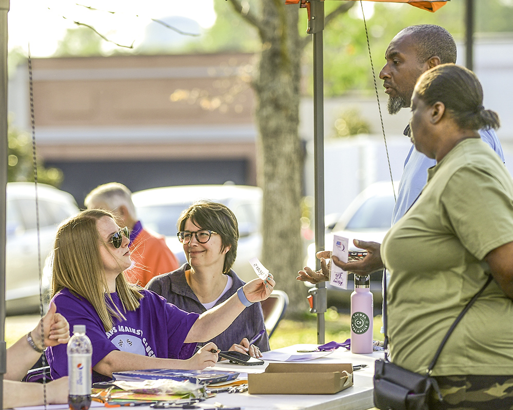 Lee County Rallies for Relay for Life