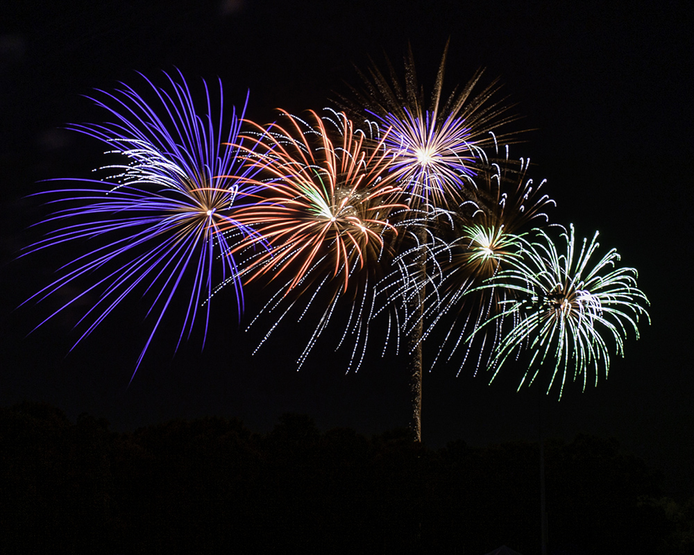 Sparky’s Fireworks Barn Hosting July 4th Celebration