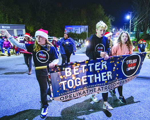 Opelika Christmas Parade Lights Up The Night