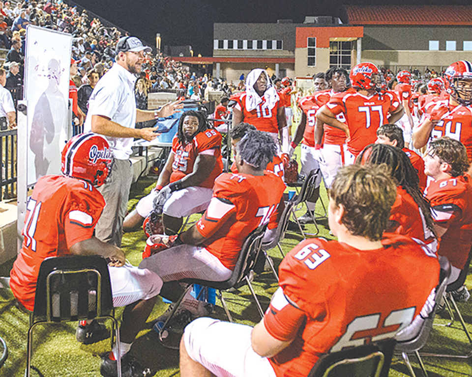 Enterprise wins tiebreaker, second spot; Dothan falls to four and road  playoff game