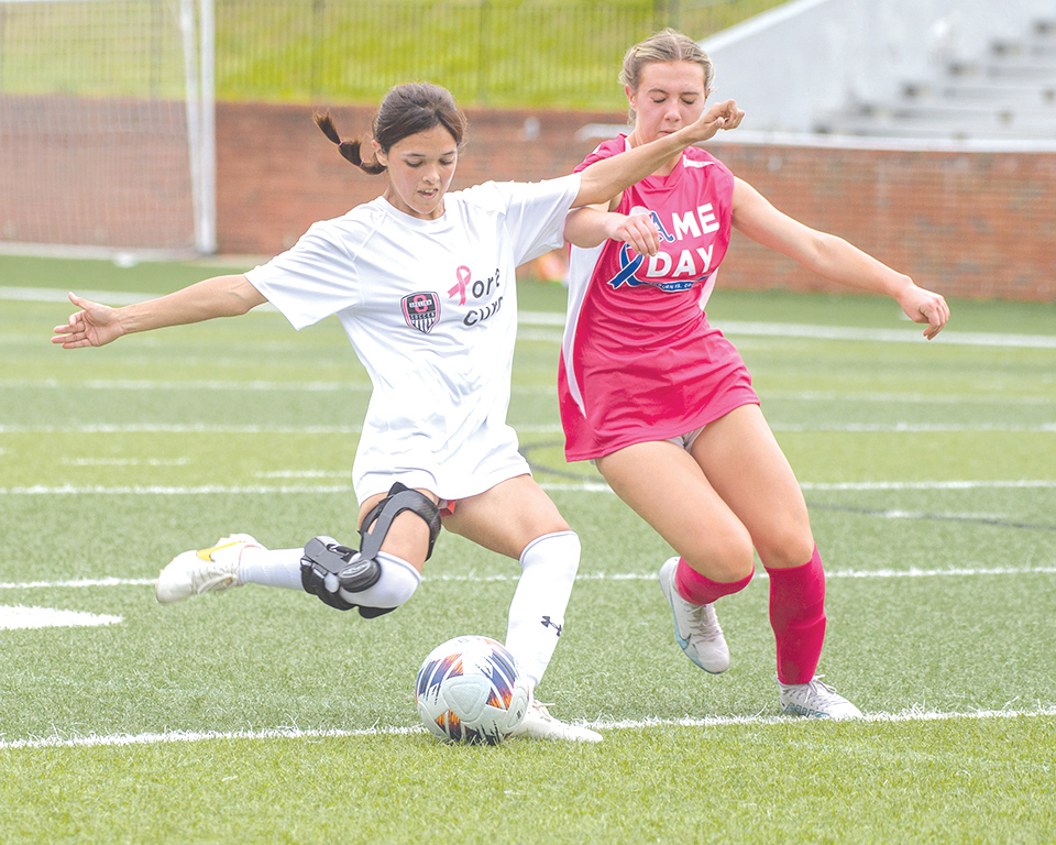 AHS Soccer Girls Endure to Final Four, Boys Fall Short in Round Two