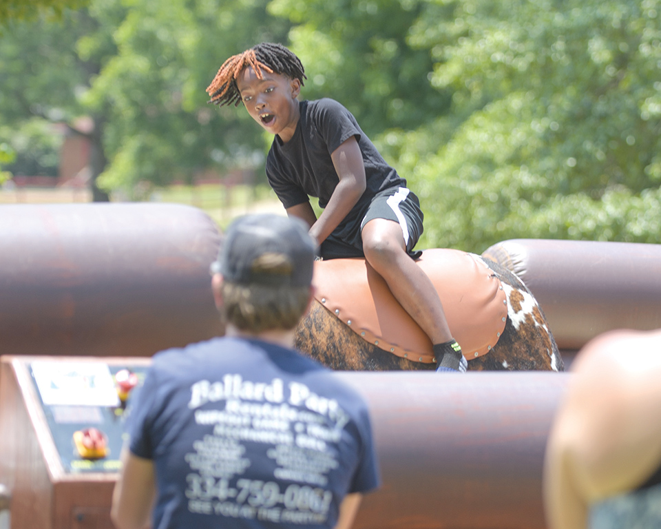 Summer Suds Overflow at Covington Carnival The Observer