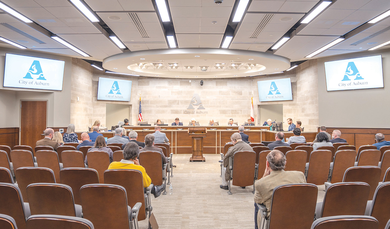 Auburn City Council Develops Policies On Citizens’ Communications