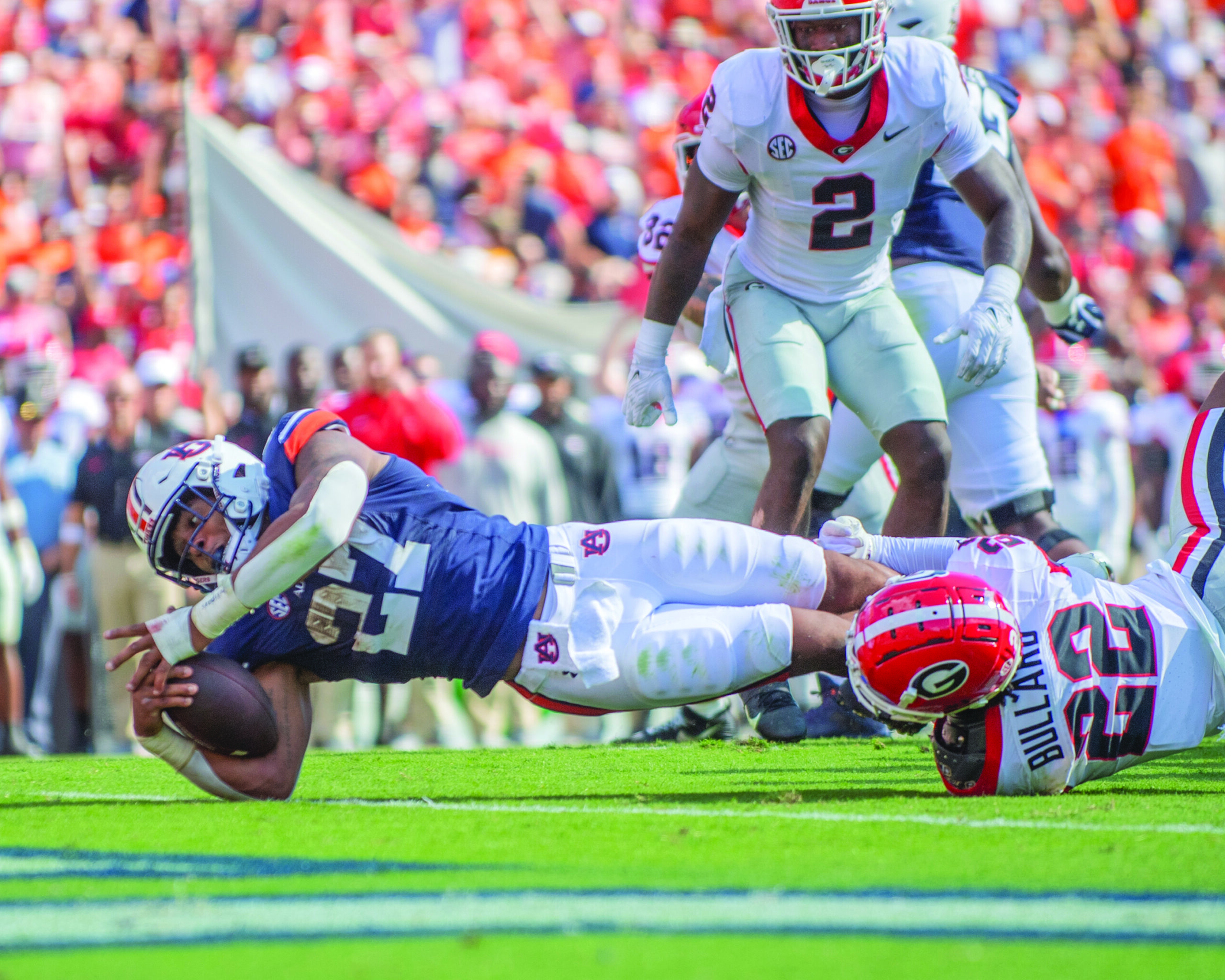 Auburn's Jarquez Hunter finds the endzone for a touchdown during Saturday's game.