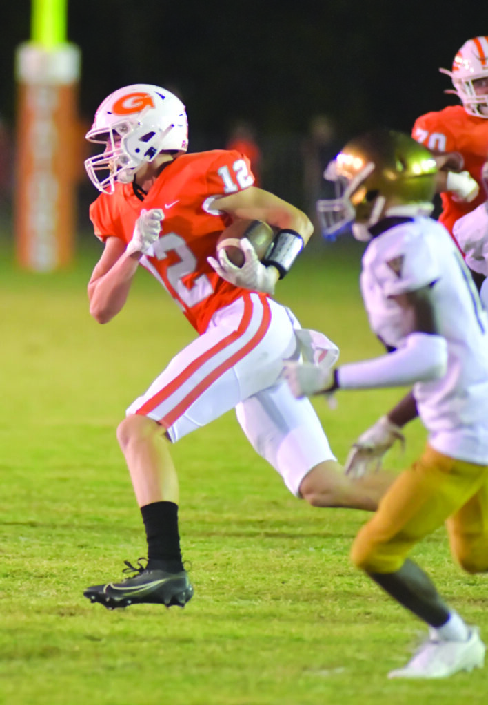 Glenwood dominates Valiant Cross Oct.6, winning 48-18.