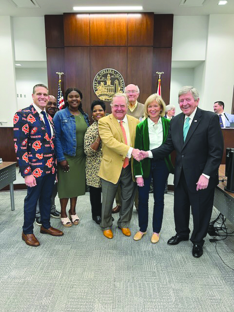 Opelika Council recongizes couple as ‘Citizens of Excellent Character’