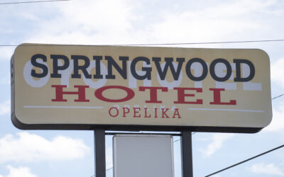 Opelika council suspends hotel license