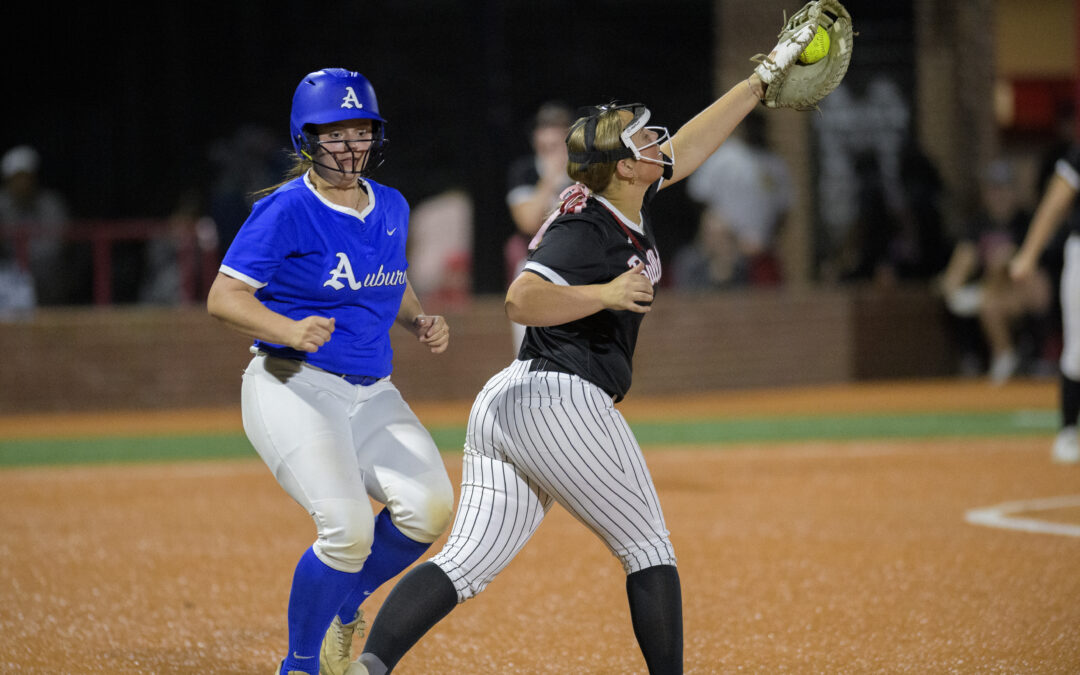 Auburn wins over Opelika at home and on the road