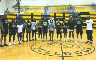 Former LaFayette basketball star hosts annual basketball camp