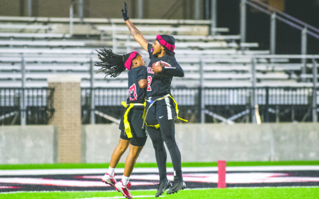 Lady Bulldogs advance with 15-7 thriller