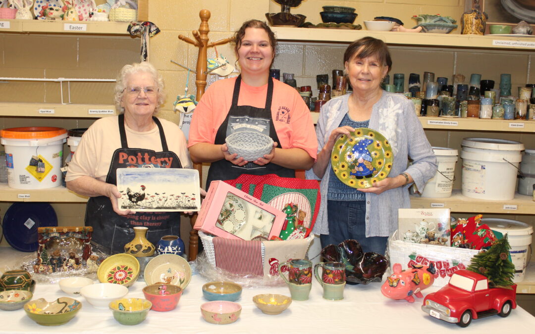Handmade for the holidays: Potters raise funds for food bank