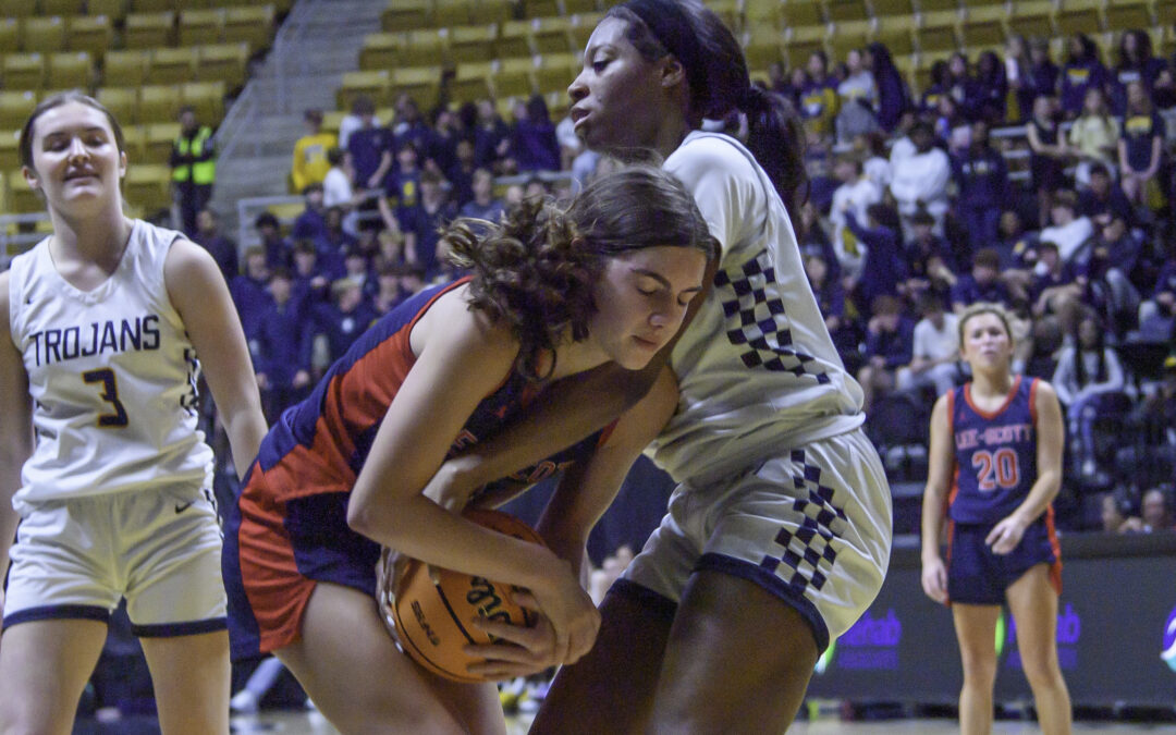 Lee-Scott girls fall to Saint James