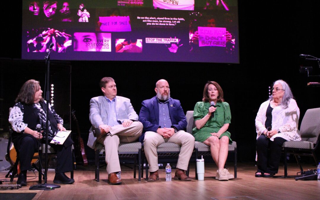 Worthy2 holds internet safety event