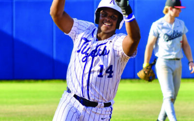 Infielder of the Year | Angelo Santiago