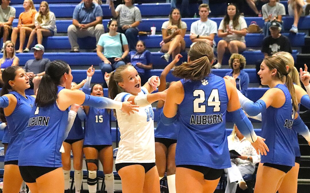 Auburn sweeps Smiths Station in 3-0 home area win