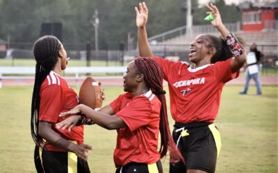 Lady Indians weather the rain, extend winning streak